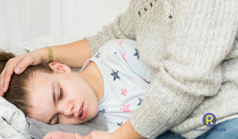 Cách xử lý khi trẻ bị co giật nhưng không sốt
